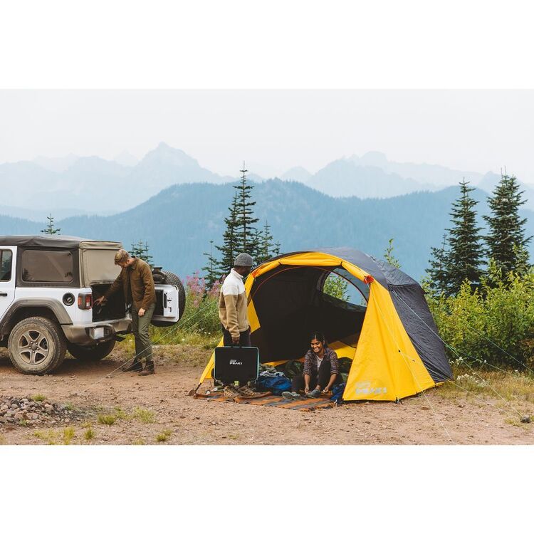 Coleman Peak1 2 Burner Stove Black