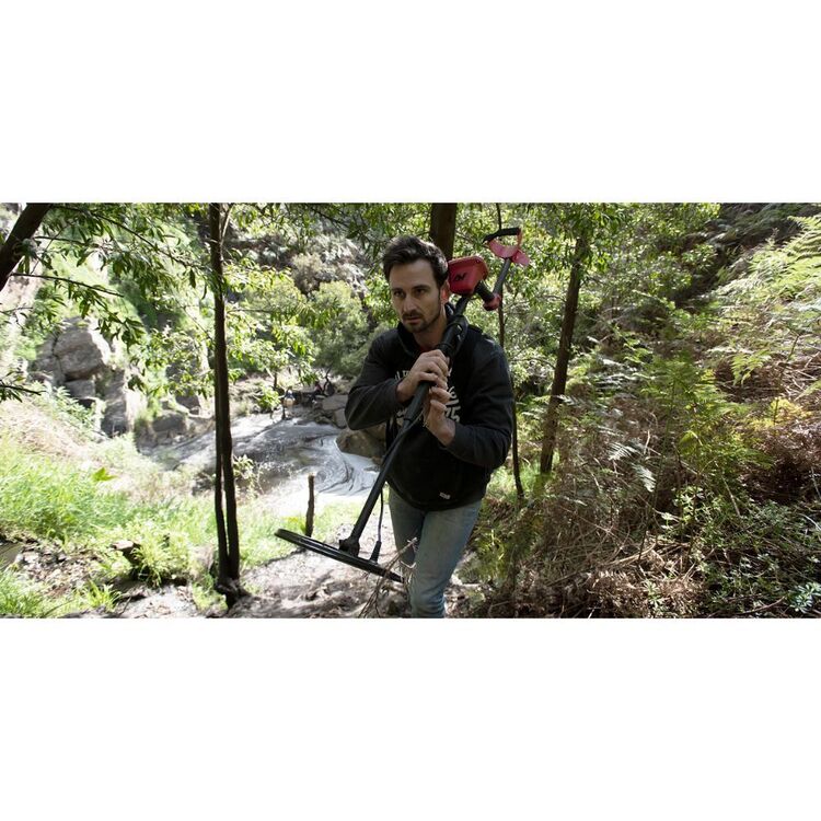 Minelab Vanquish 540 Pro-Pack Metal Detector