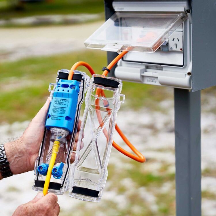 Ampfibian Caravan Surge Protector Blue