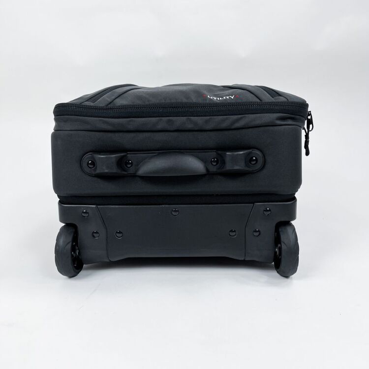 BlackWolf 42L Utility Carry On Jet Black 42 L