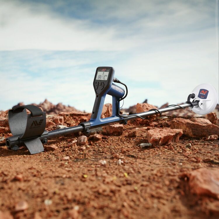 Minelab Gold Monster 1000 5" Coil Metal Detector Blue