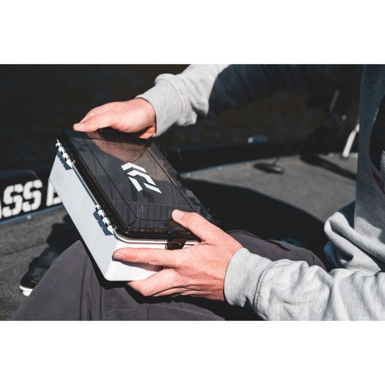 Daiwa D-Box Deep Medium Tackle Storage Smoke Deep