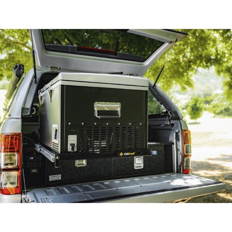 Oztrail Dual Zone Fridge/Freezer 80L Black 80 L