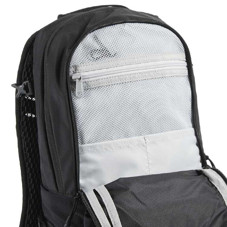 Mountain Designs Pursuit Plus 12 Hydro Pack Black 12 L