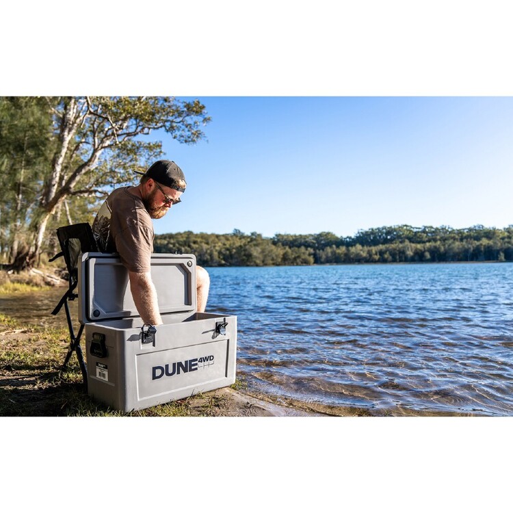 Dune 4WD Heavy Duty 47L Icebox