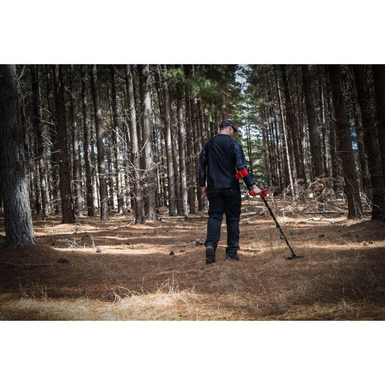 Minelab Vanquish 340 Metal Detector