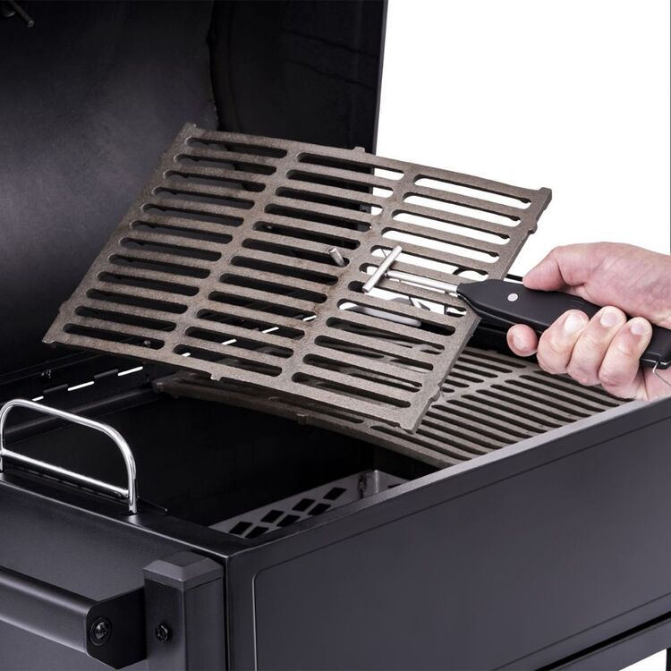 Oklahoma Joes Rambler Tabletop Charcoal Grill
