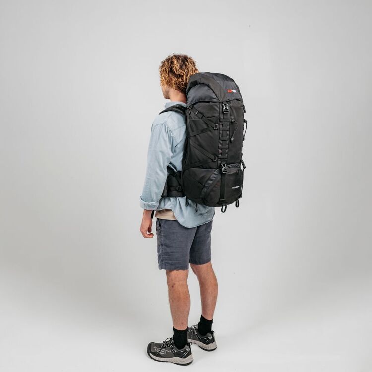 BlackWolf 75L Nankeen Hike Pack Jet Black 75 L