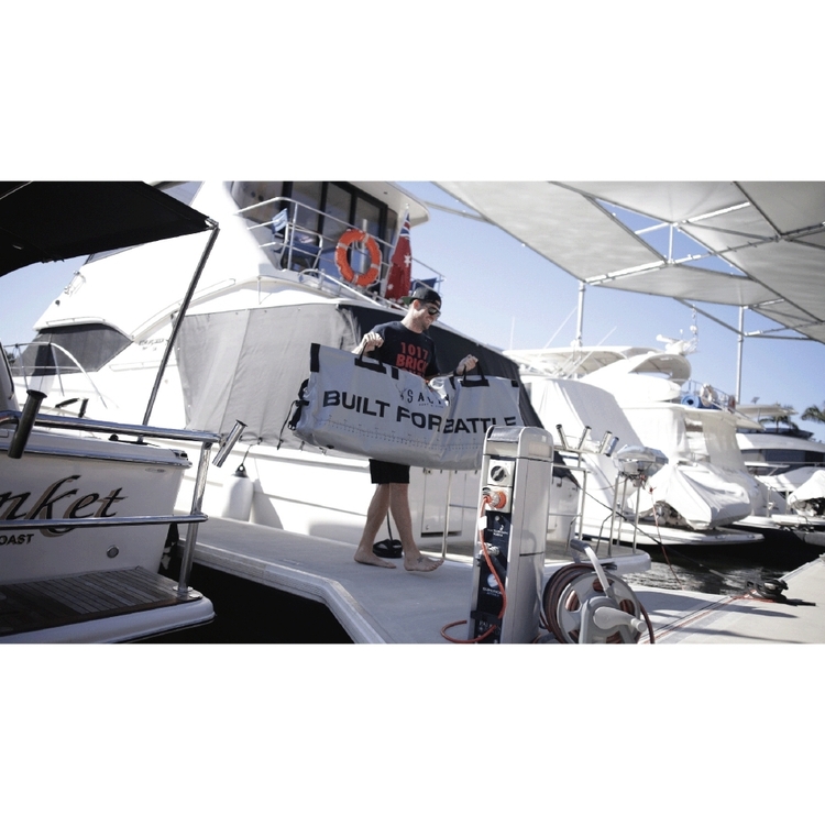 Salty Captain Treasure Chest Catch Bag 1500MM