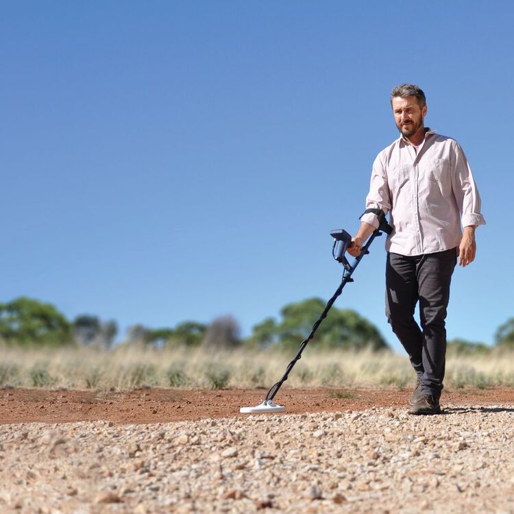 Minelab Gold Monster 1000 5" Coil Metal Detector Blue