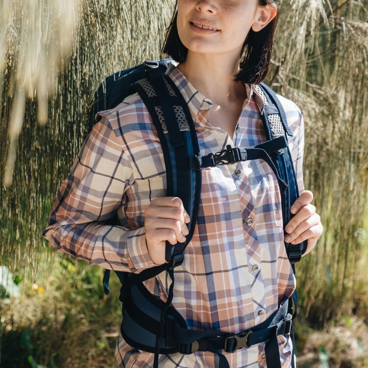 Mountain Designs Outpost 25L Day Pack Blue 25 L