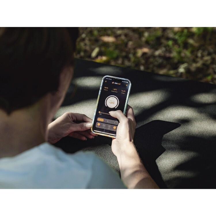 Oztrail Dual Zone Fridge/Freezer 80L Black 80 L