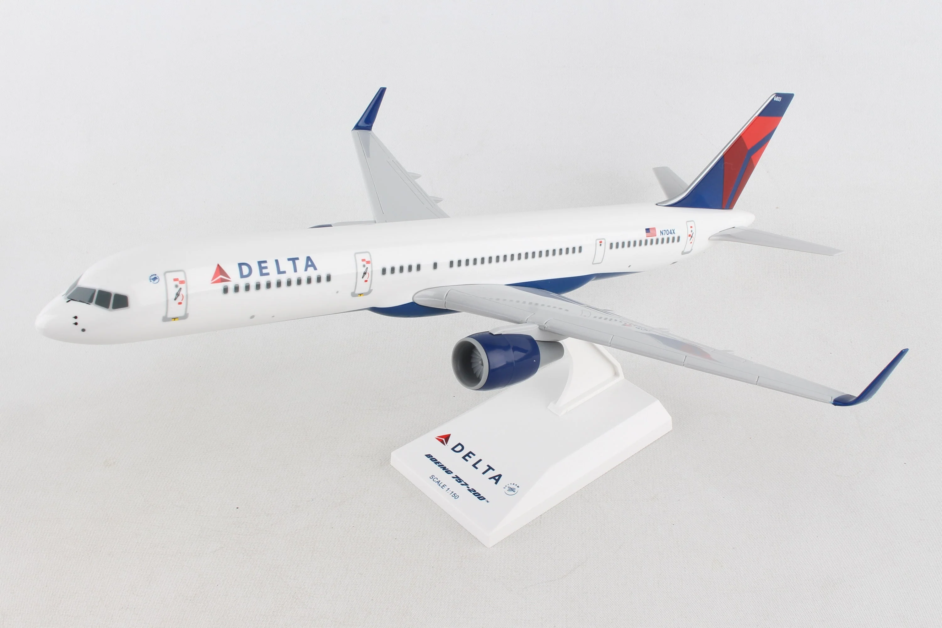 SKR545 SKYMARKS DELTA 757-200 1/150 NEW LIVERY REG#N704X - DTC Aviation Models