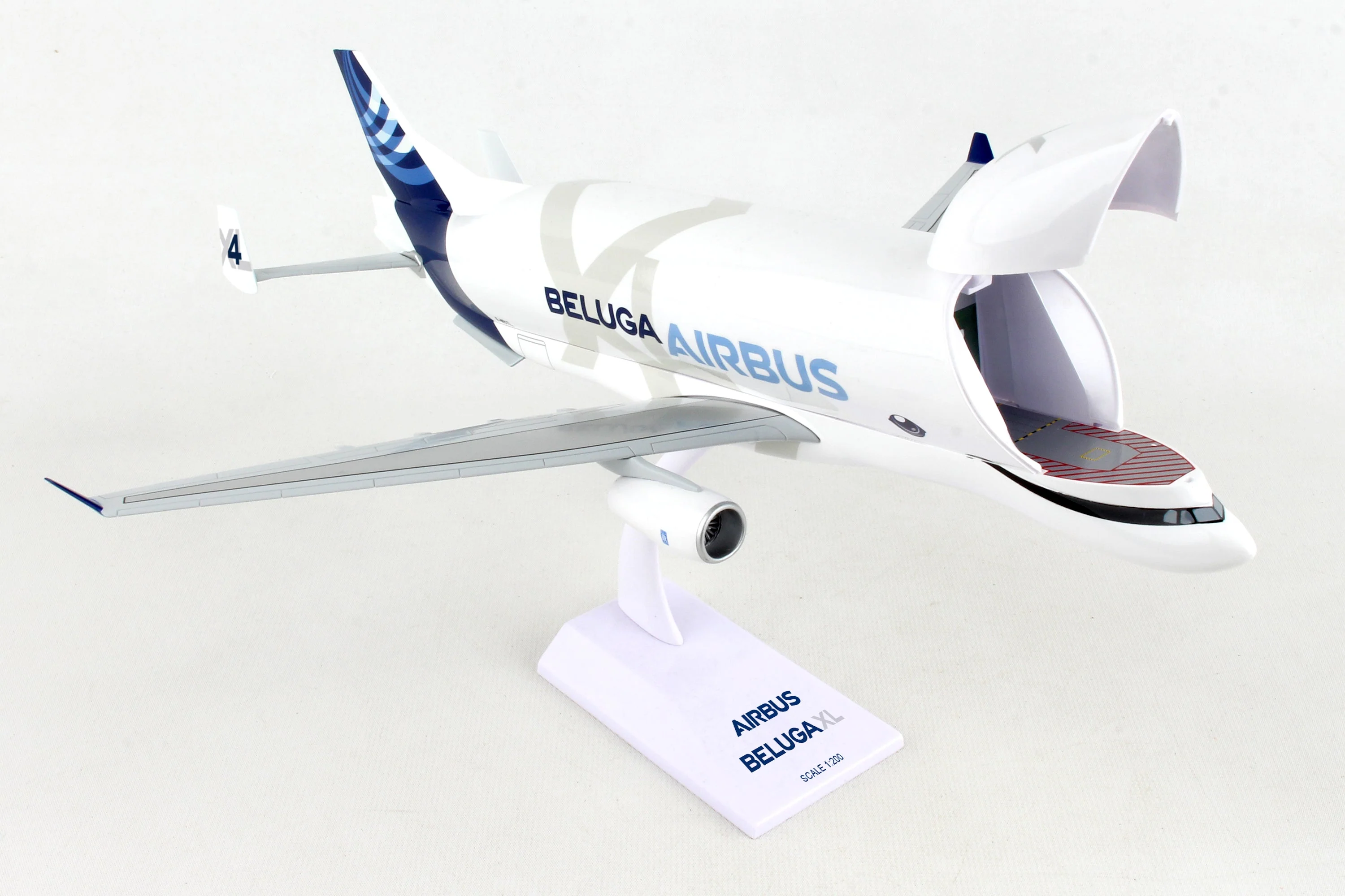 SKR1090 SKYMARKS AIRBUS BELUGA XL 1/200 - DTC Aviation Models