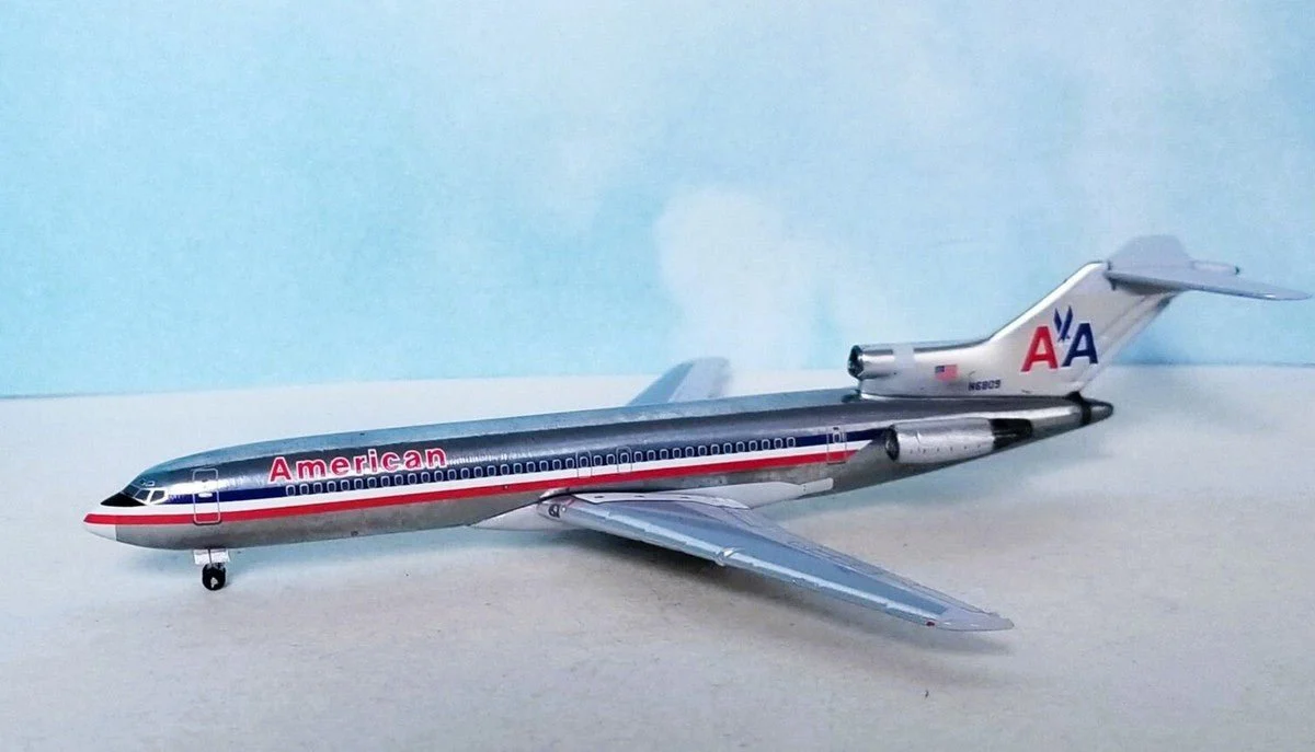 Aero Classics BBX41665 1:400 American Airlines Boeing 727-200 N6809 - DTC Aviation Models