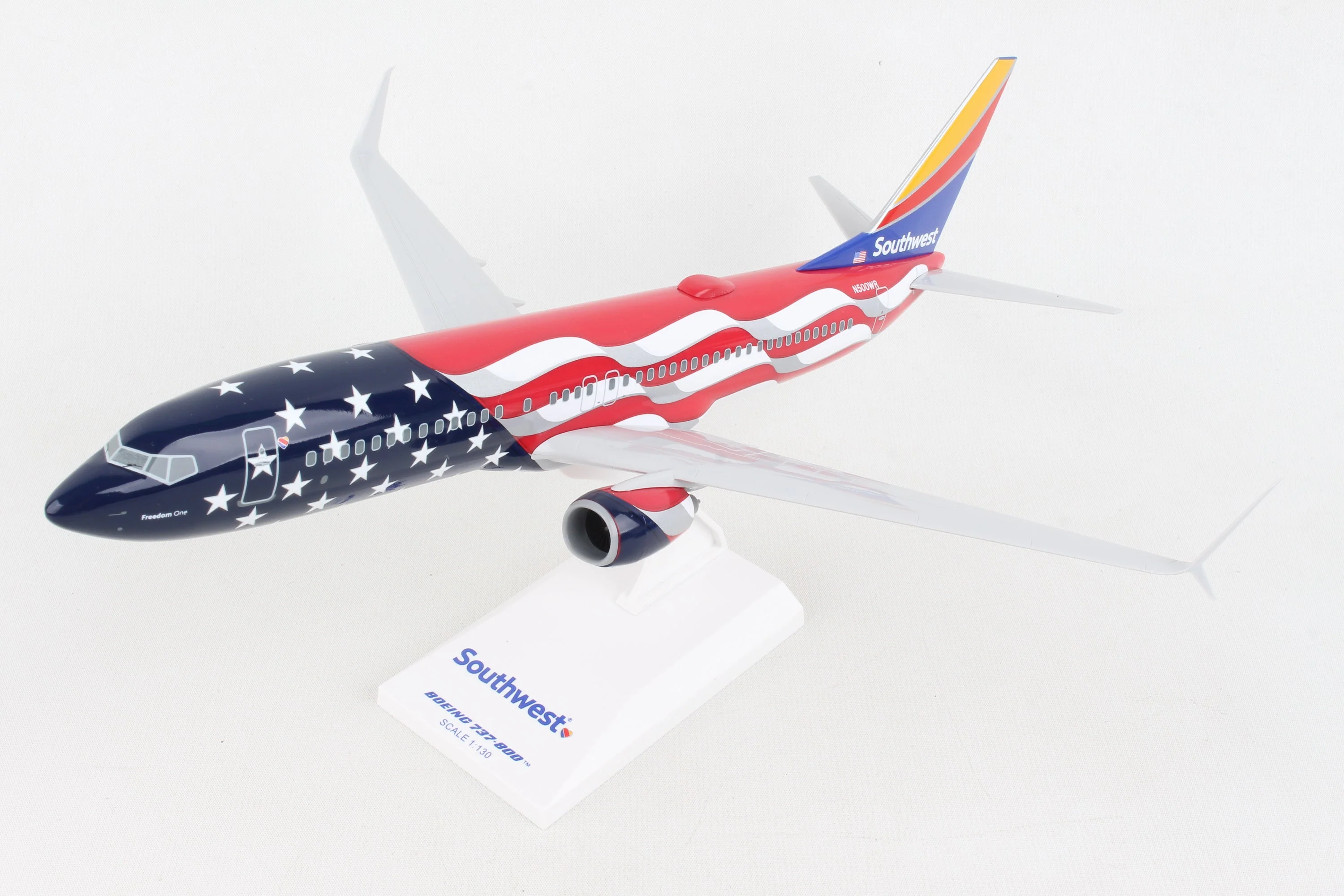 SKR1087 SKYMARKS SOUTHWEST 737-800 1/130 FREEDOM ONE - DTC Aviation Models