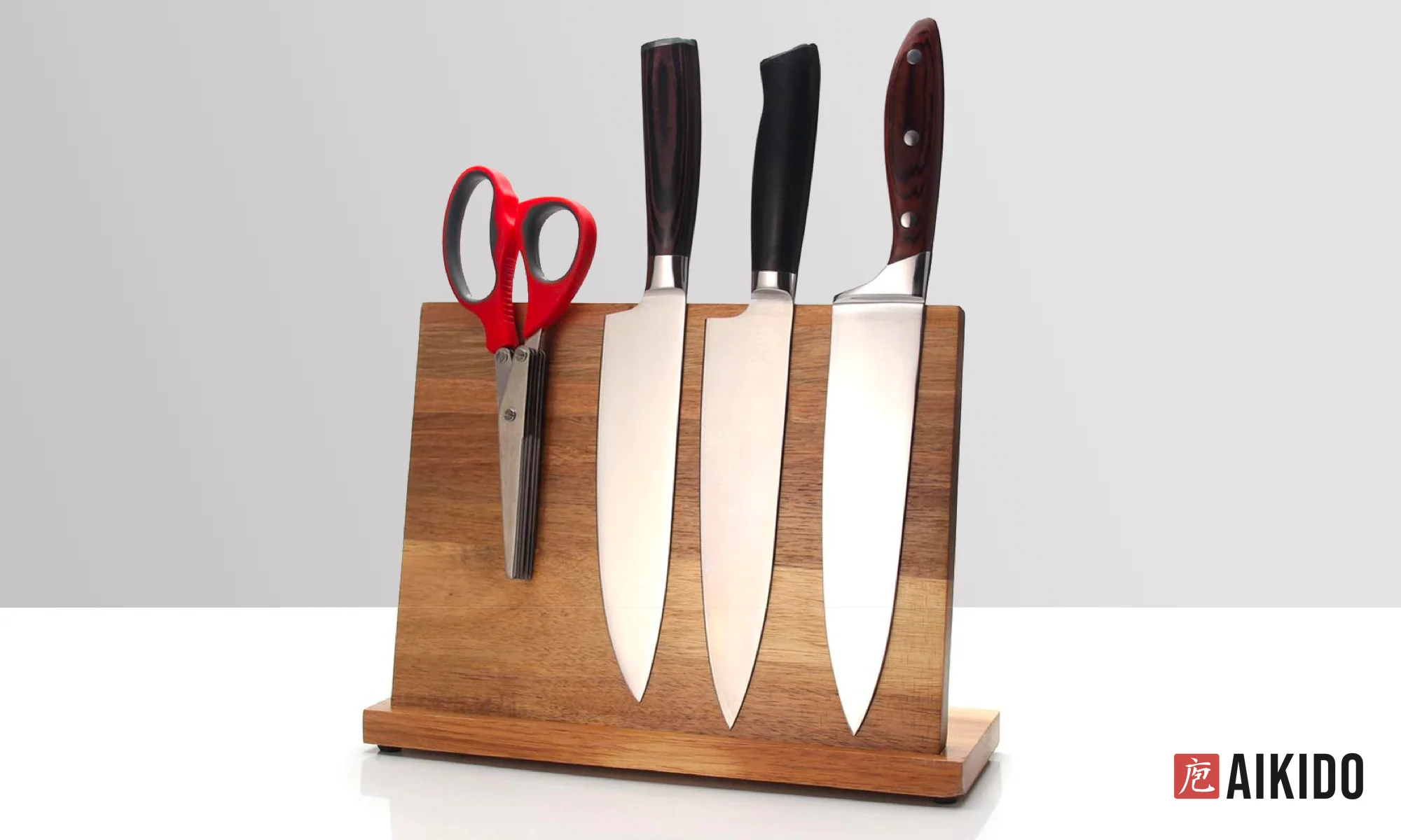 Horudo Acacia Wood Magnetic Knife Holder