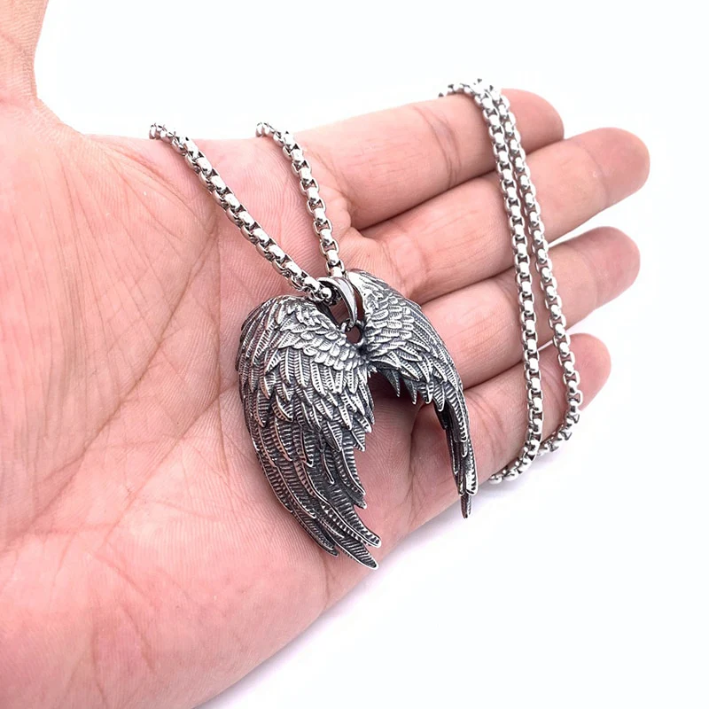 Retro Angel Wing Men necklace