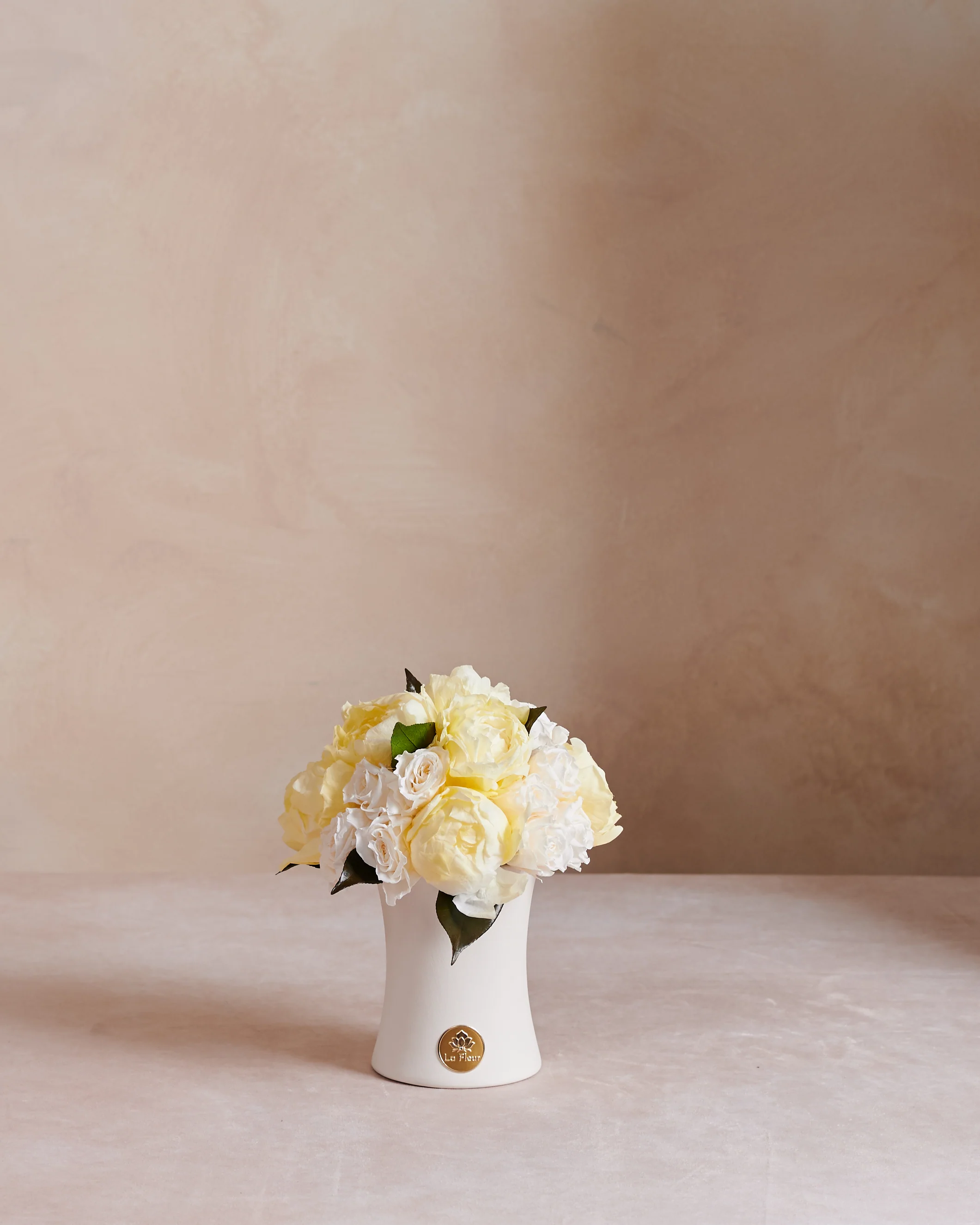 Creme Peony + Rose Dôme