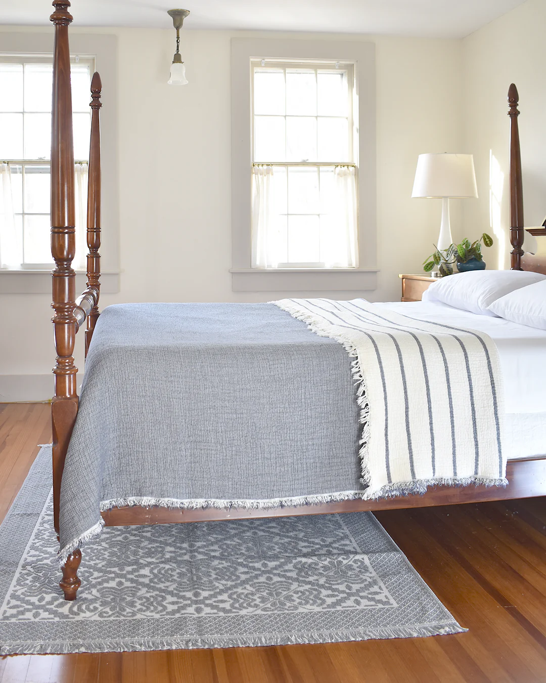 Cloud Cotton Comforter - Dark Blue