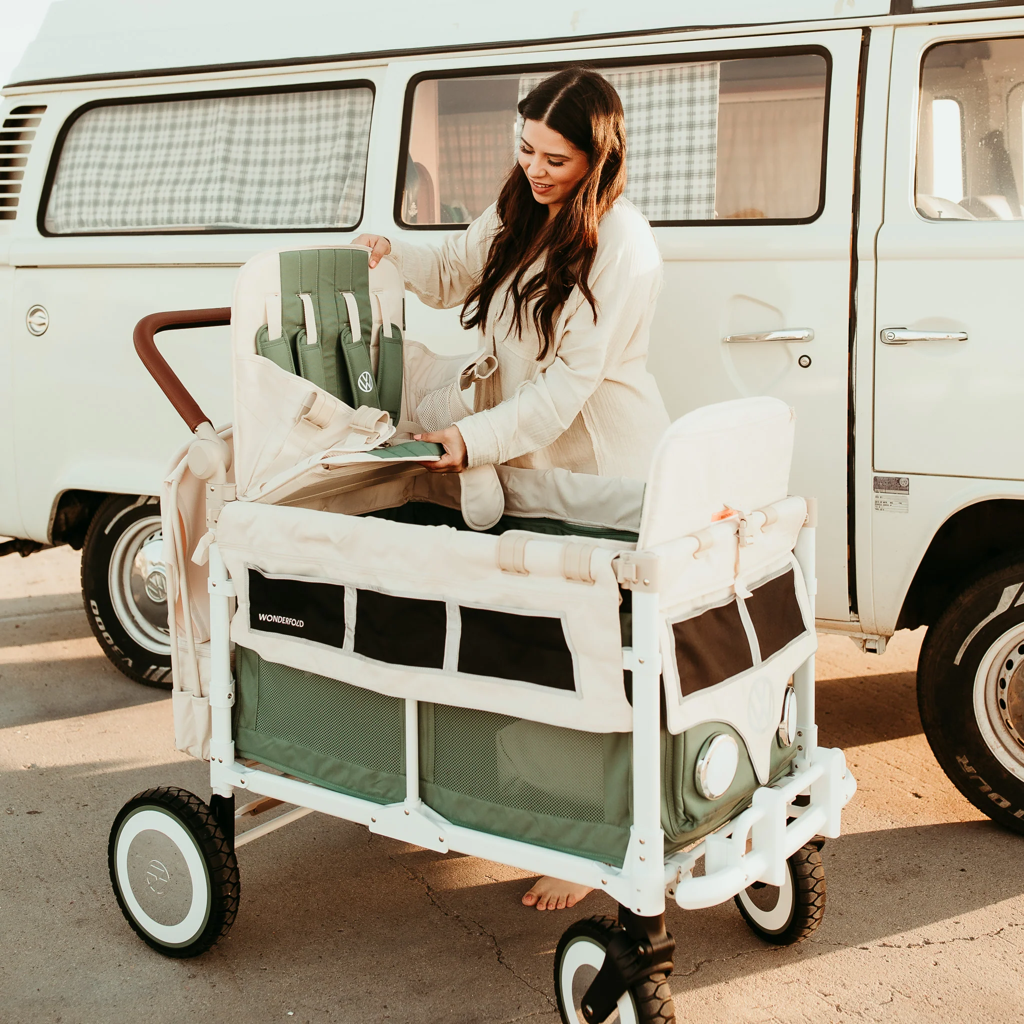 VW4 Volkswagen Stroller Wagon