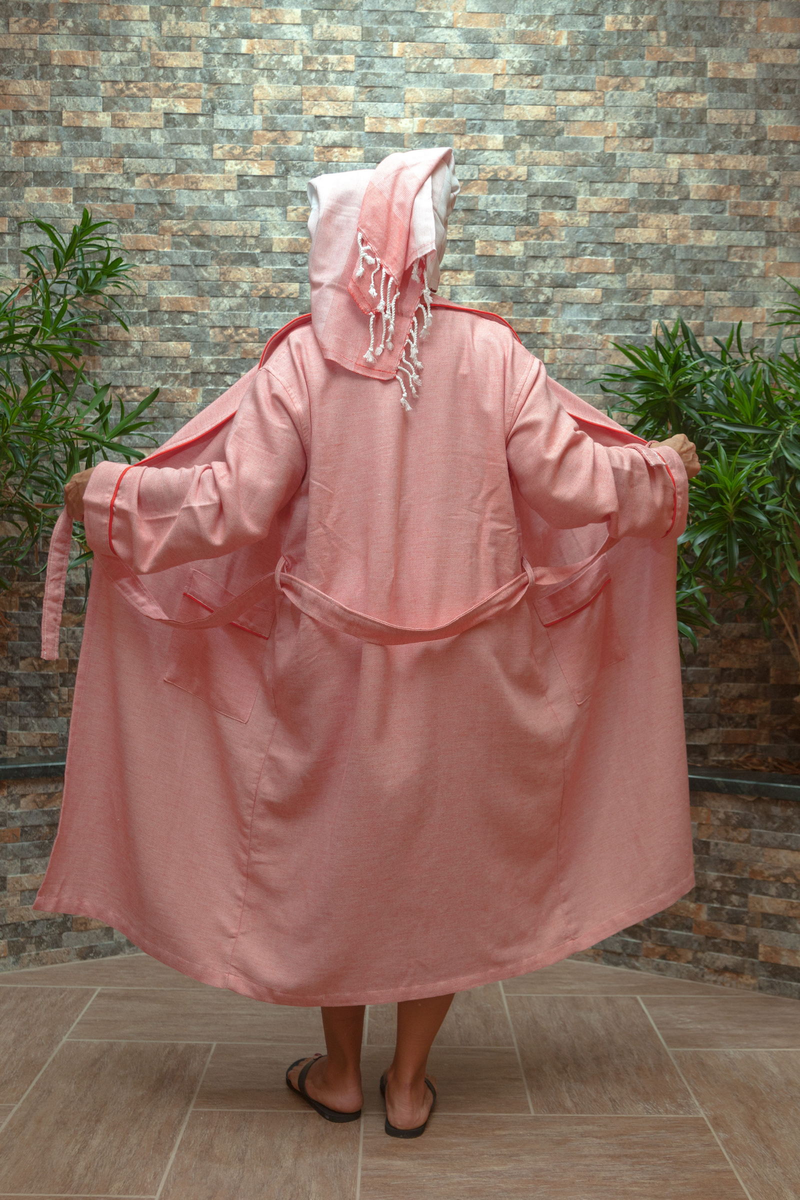 Ton-Sur-Ton Collection Bathrobe – Coral