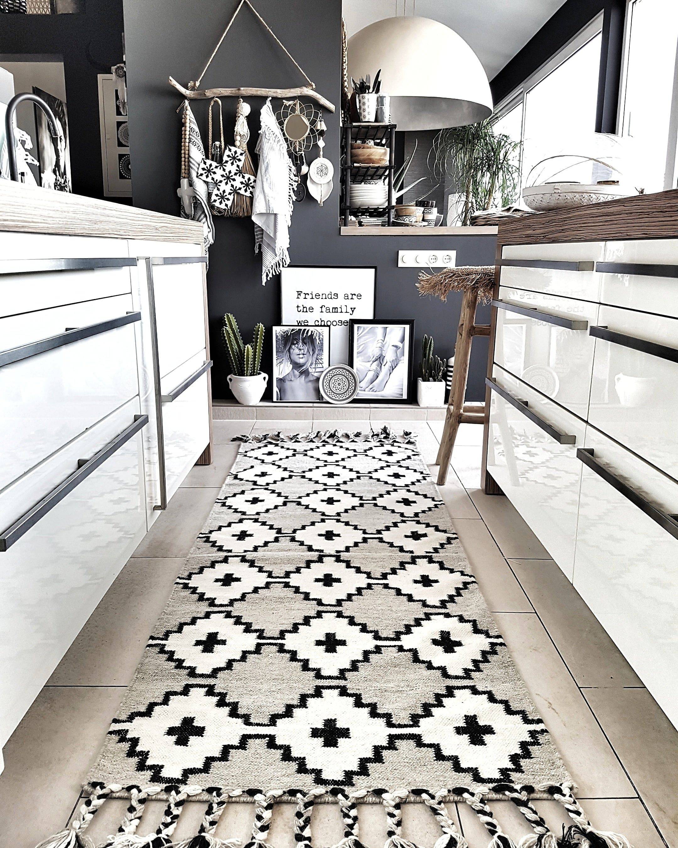 Elena White Grey Handmade Area Rug