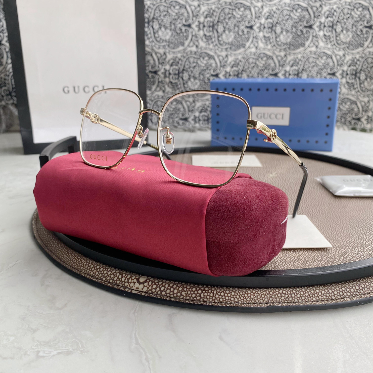 SQUARE-FRAME SUNGLASSES