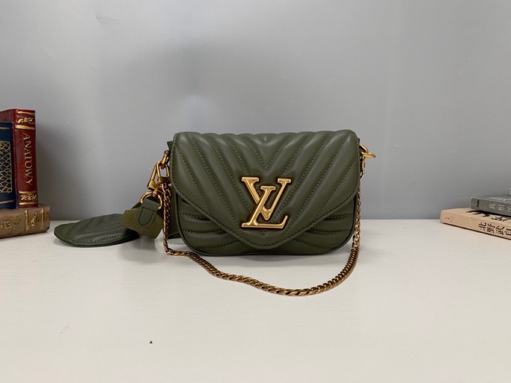 LOUIS VUITTON NEW WAVE MULTI-POCHETTE