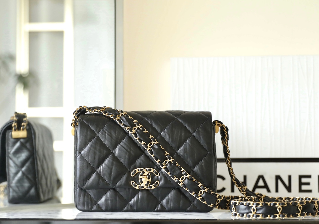 𝖬𝗈𝗇𝗍𝖾𝖻𝖾𝗅𝗅𝗈 𝖹𝖯 bag