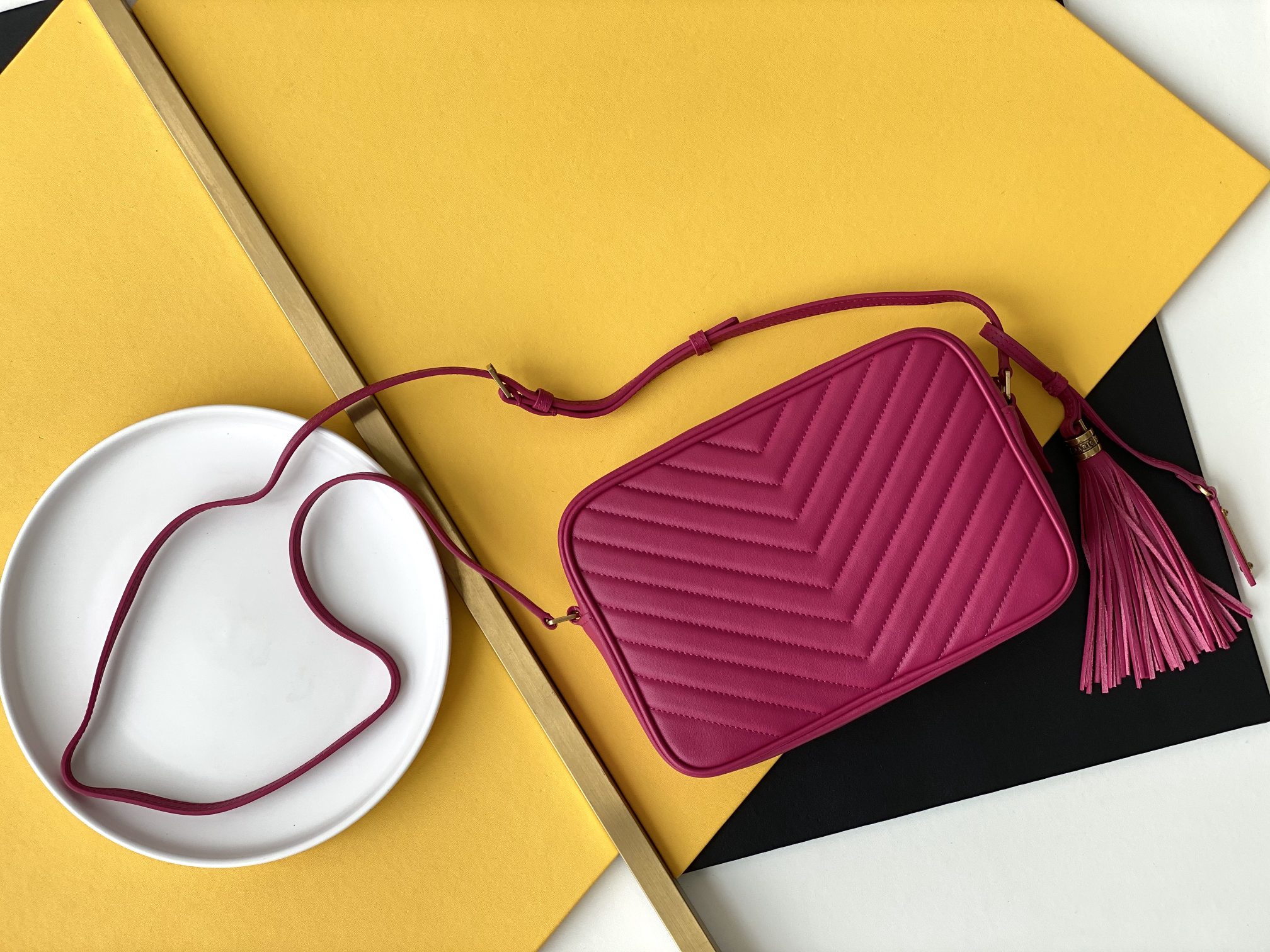 MONOGRAM SAINT LAURENT