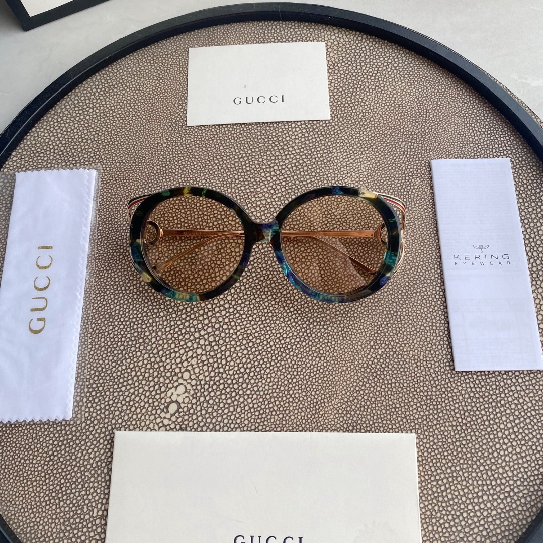 ROUND-FRAME INTERLOCKING G SUNGLASSES