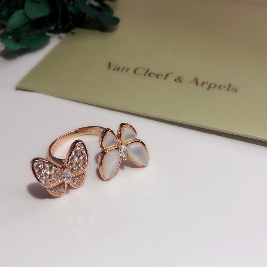 Van Cleef & Arpels Two Butterfly Ring