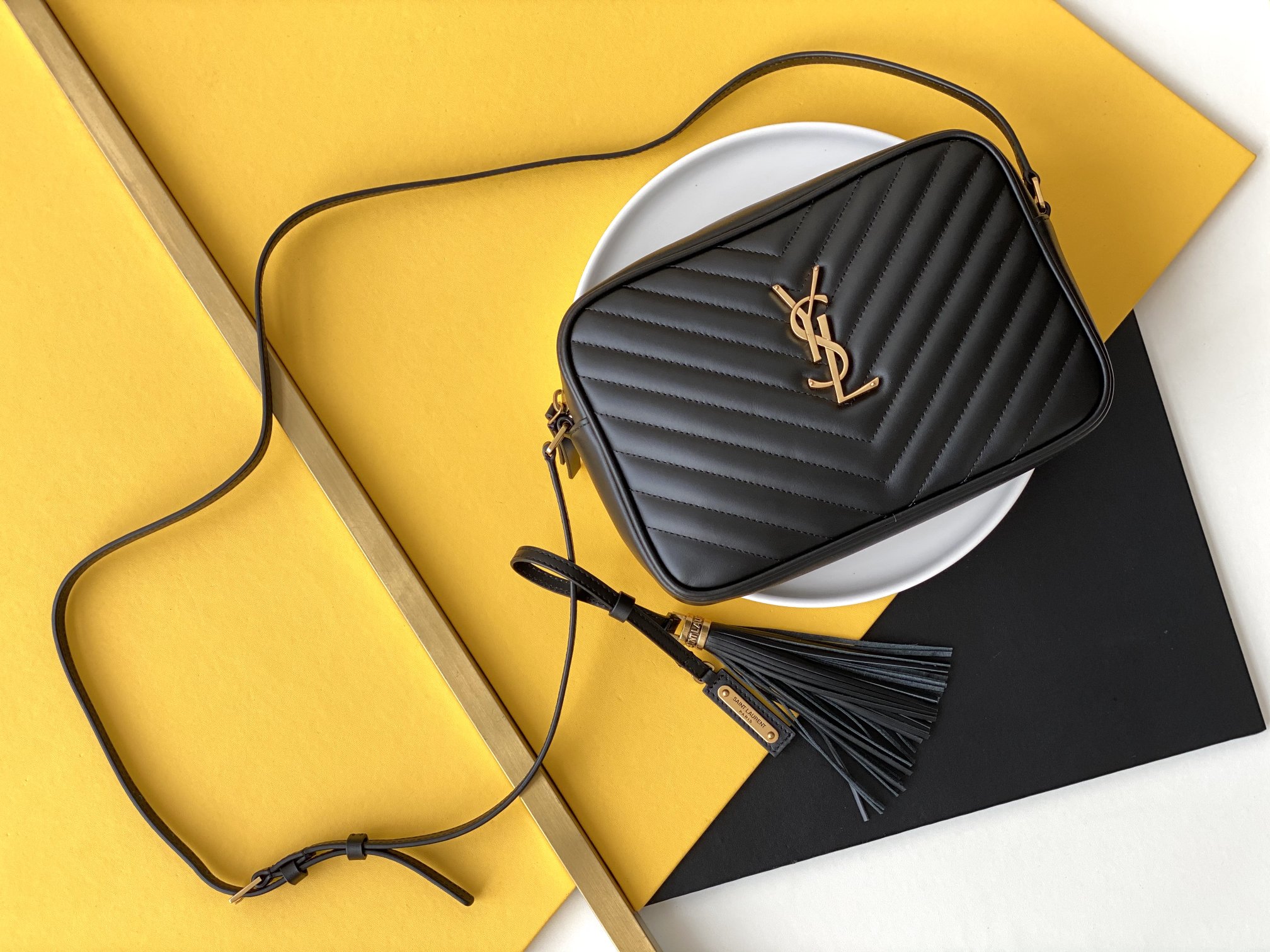 MONOGRAM SAINT LAURENT