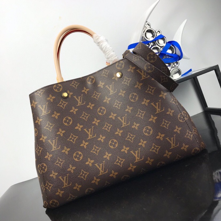 Louis Vuitton Monogram Montaigne GM