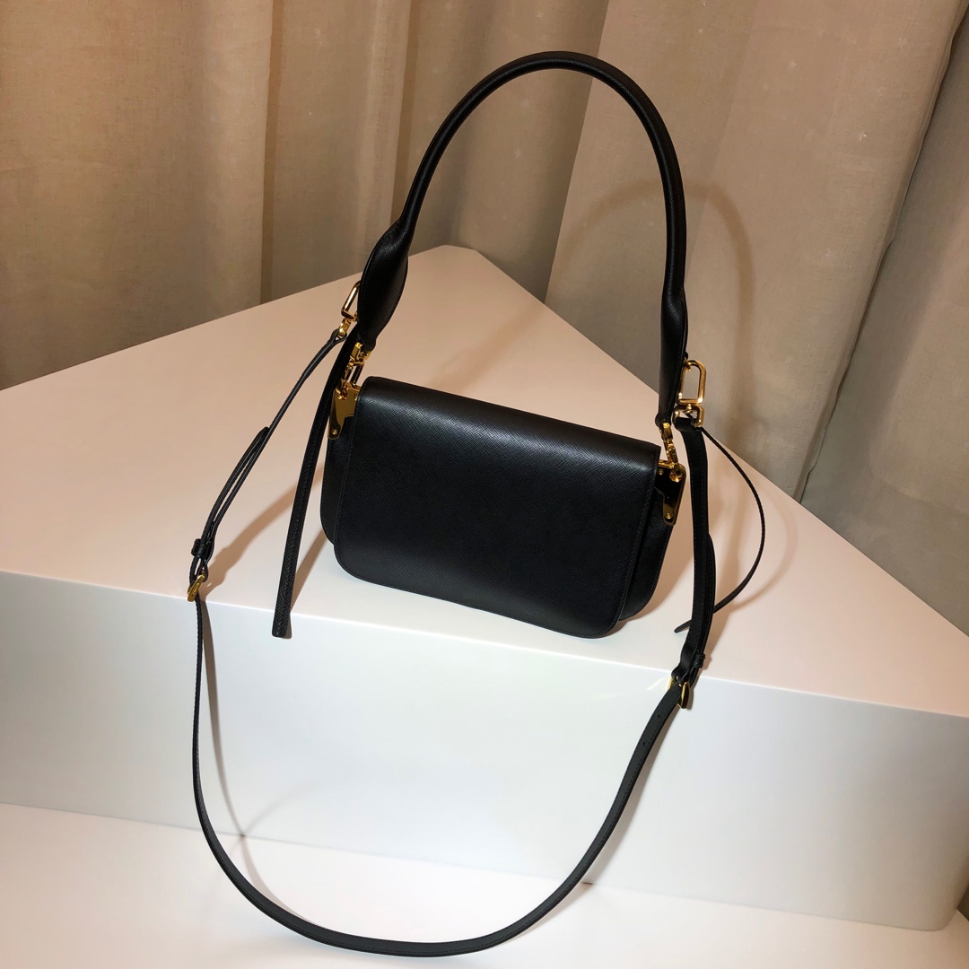 Sybille Leather bag