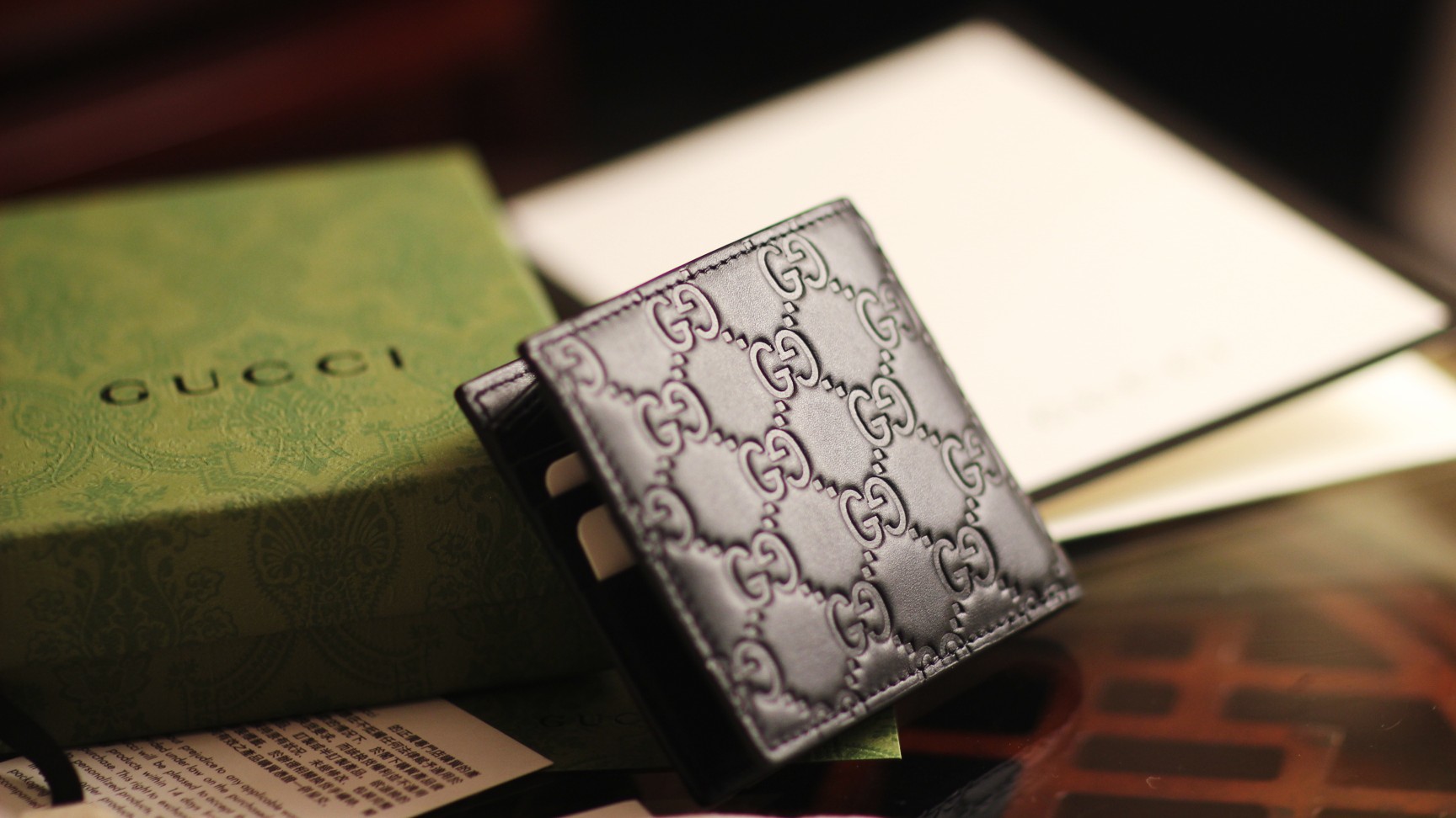 Gucci Signature wallet