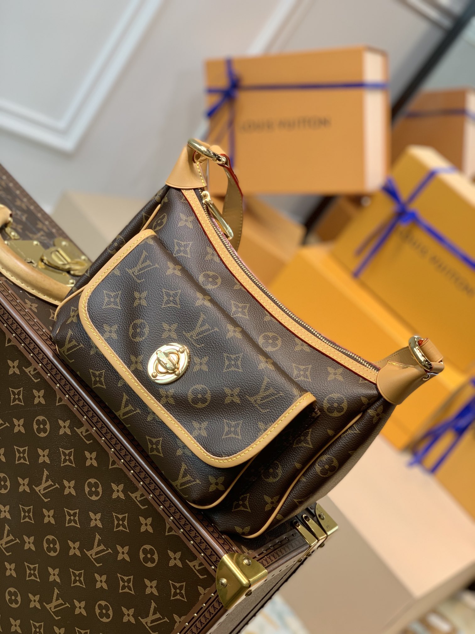 Louis Vuitton Tikal GM