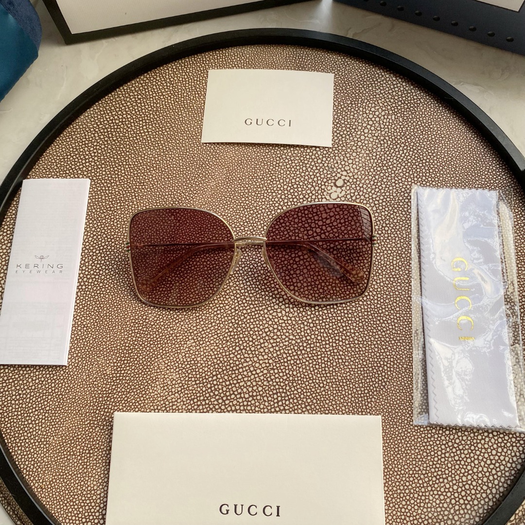 Women’s Metal Sunglasses