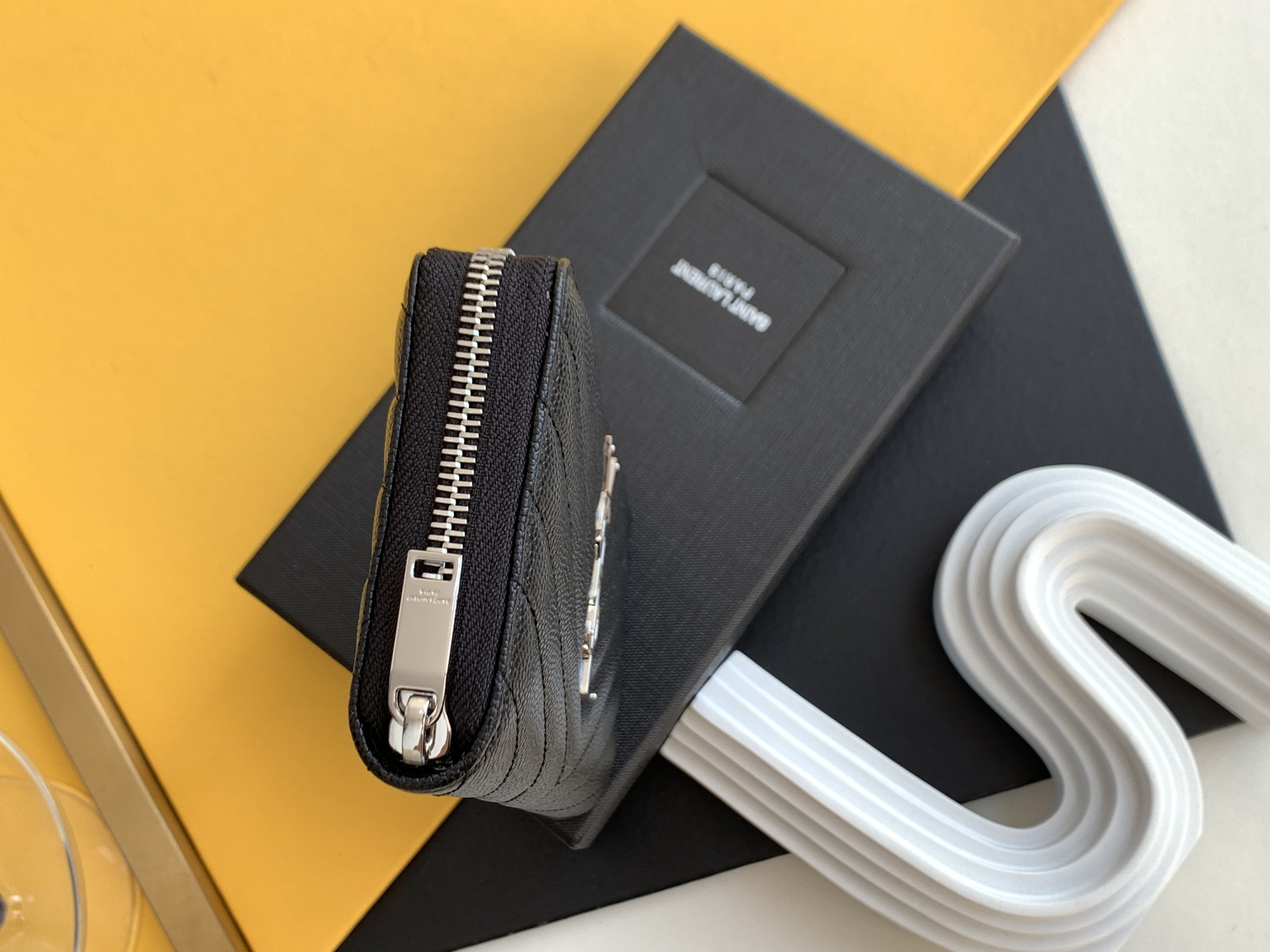 Saint Laurent MONOGRAMS PROMOTIONS