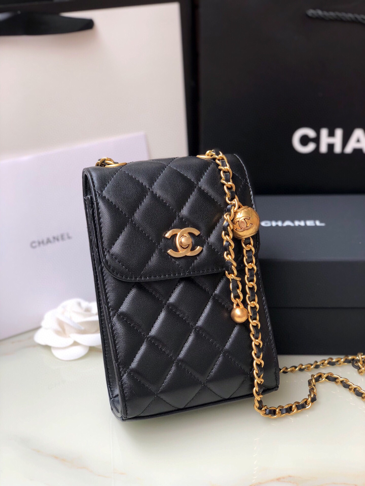 CHANEL CLUTCH