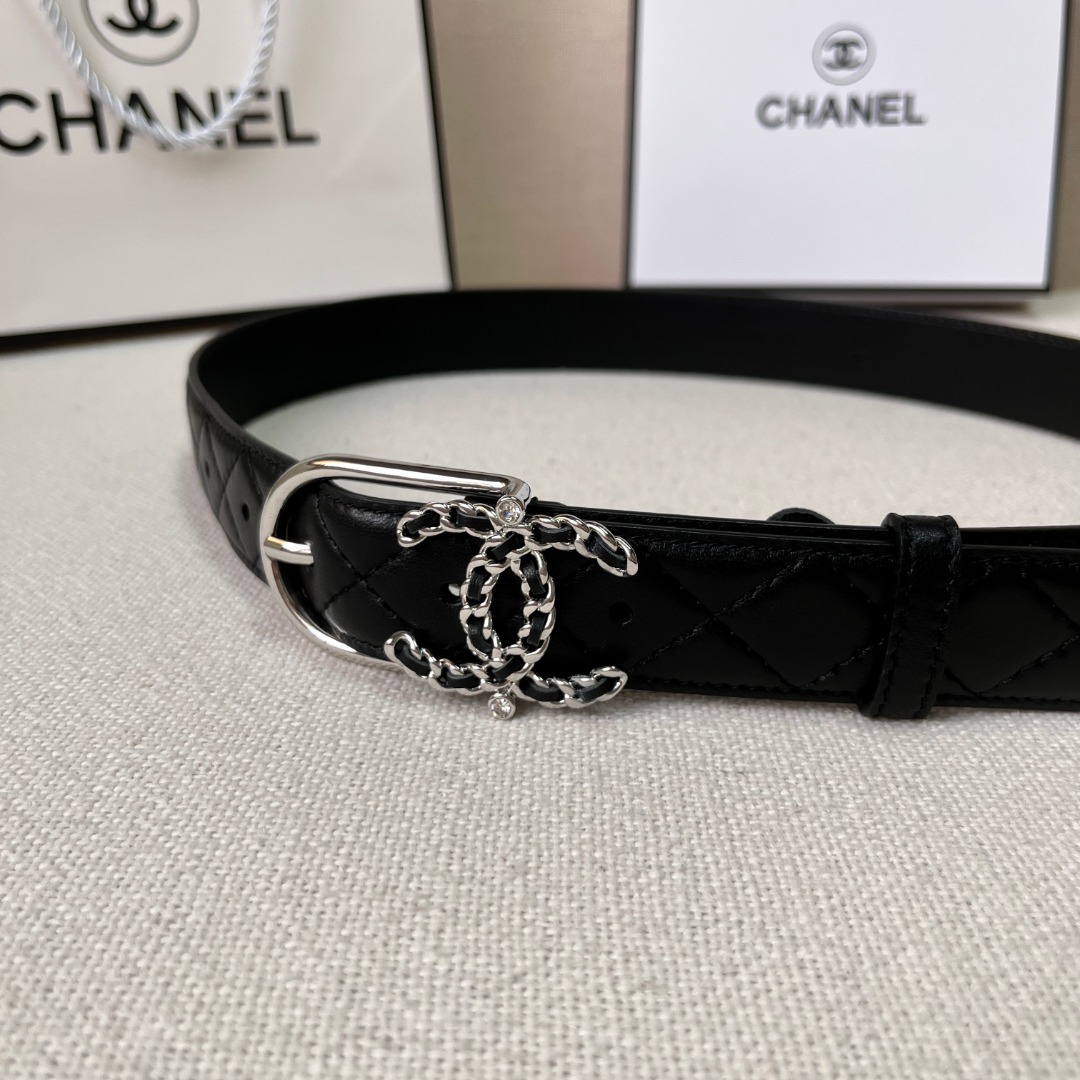 Chanel leather belt