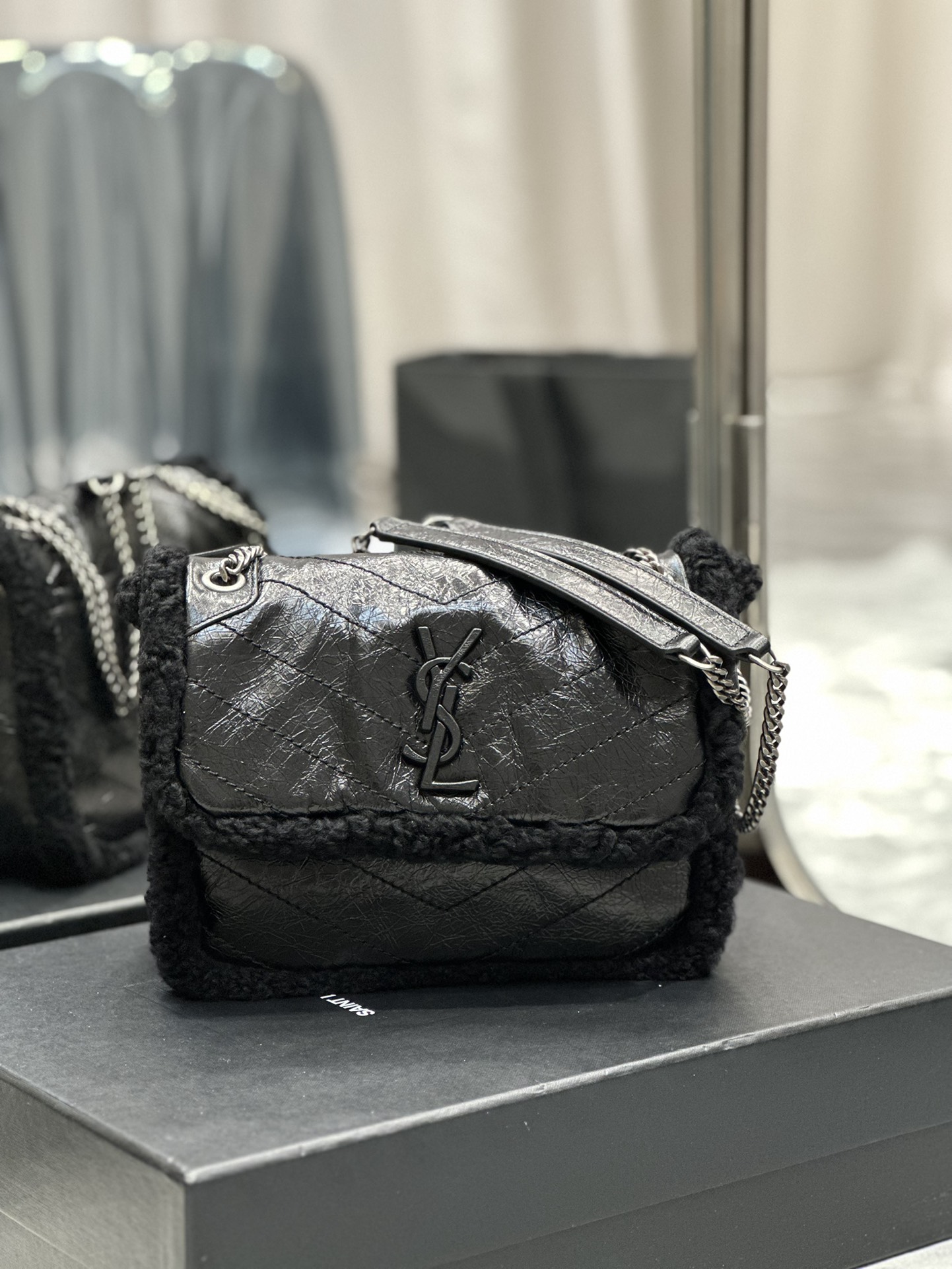 NIKI BABY CHAIN BAG IN CROCODILE-EMBOSSED LEATHER