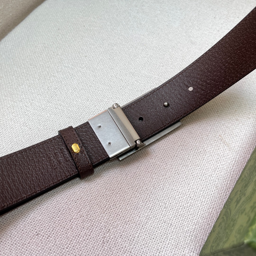 Square G reversible leather belt