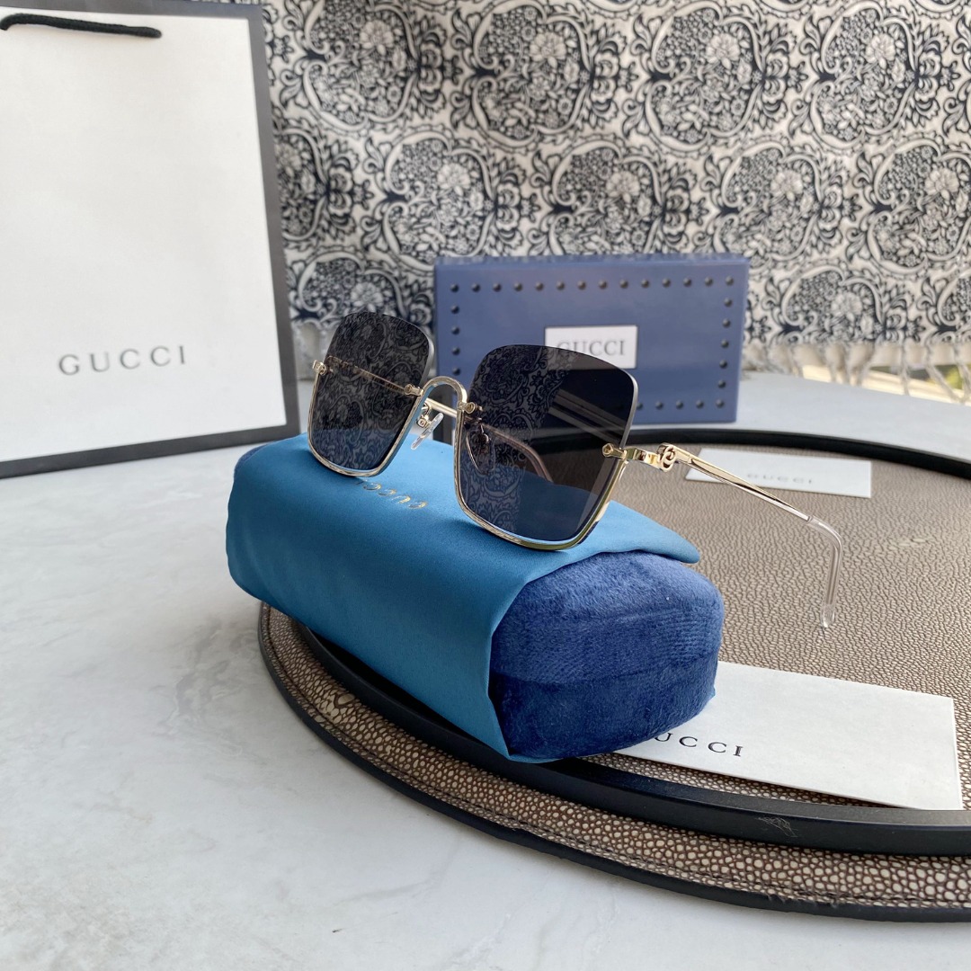 GUCCI EYEWEAR SUNGLASSES