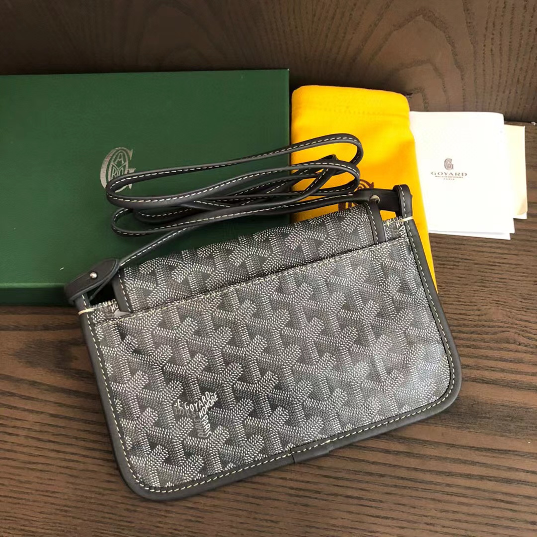 Goyard Plumet