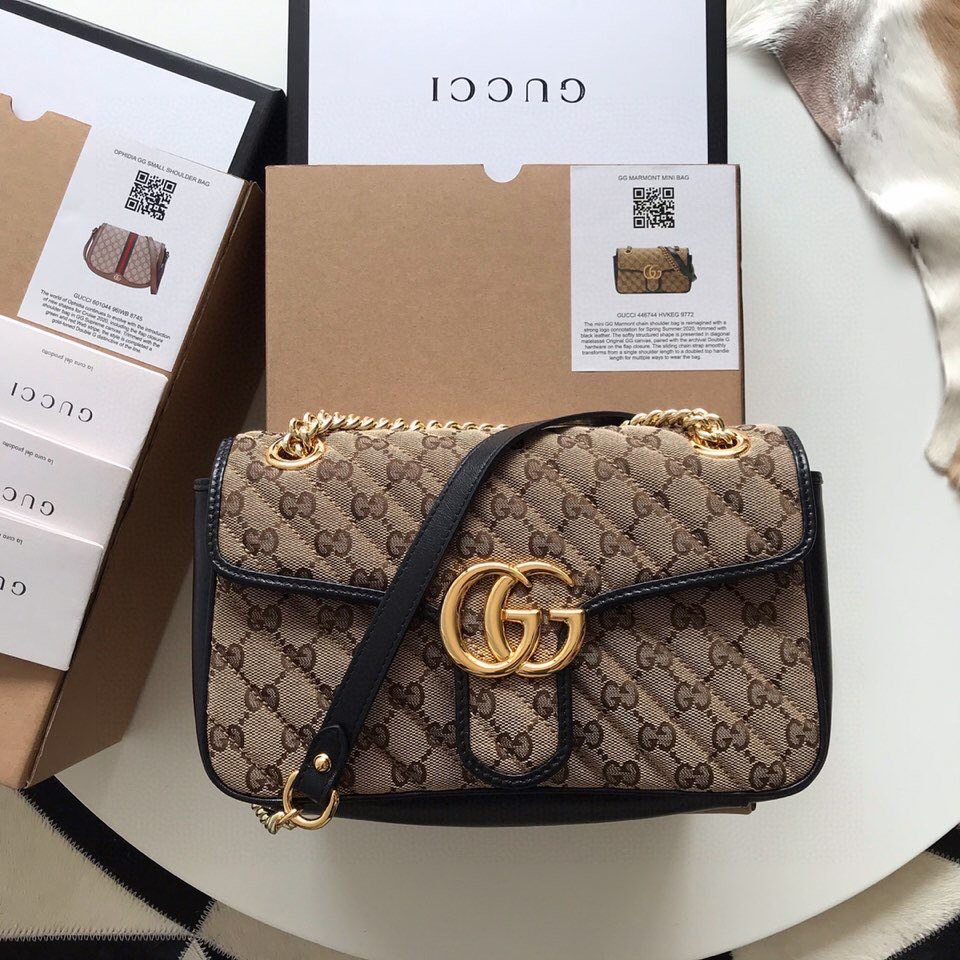 GG Marmont small shoulder bag