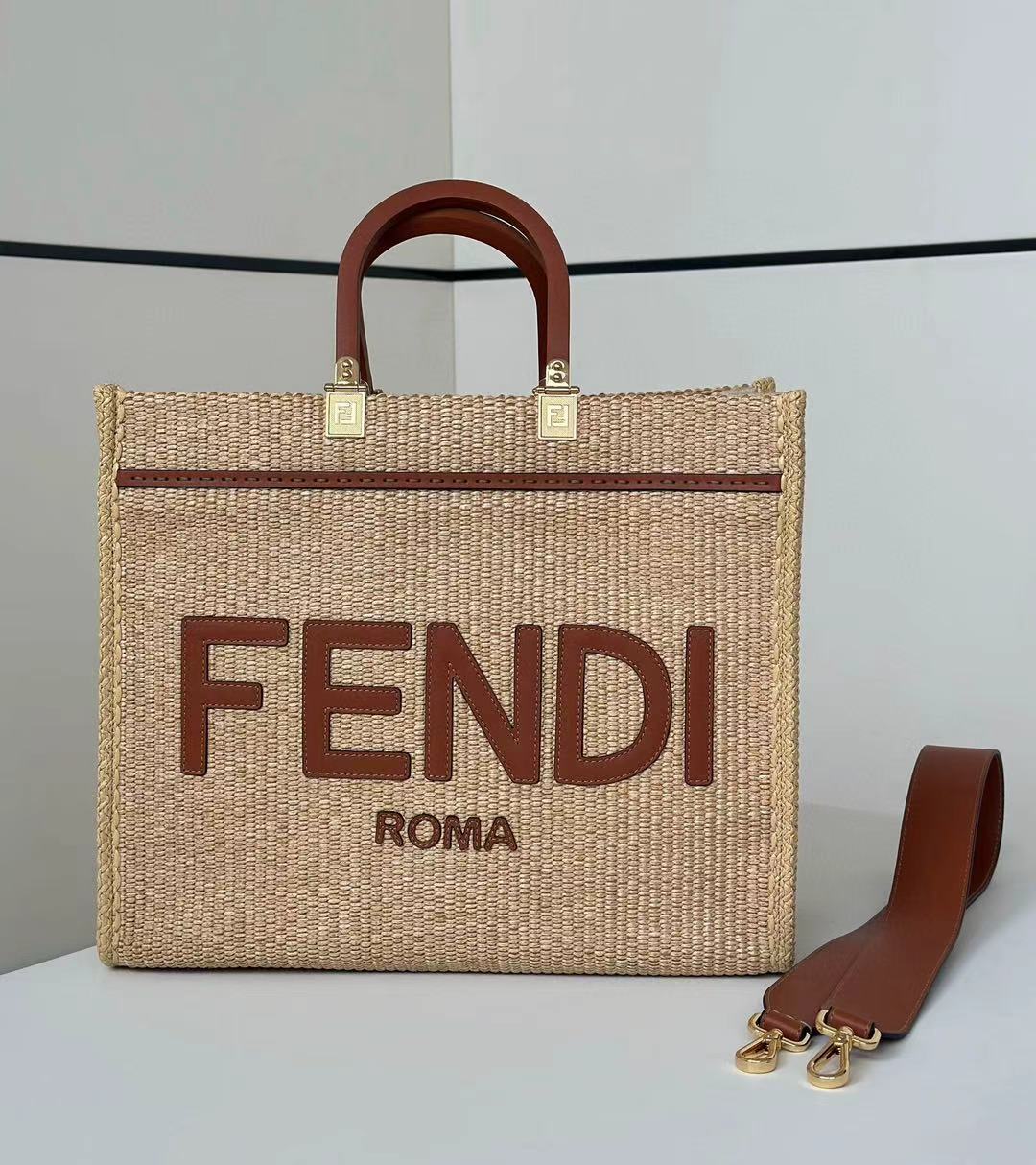 FENDI Sunshine Raffia Tote