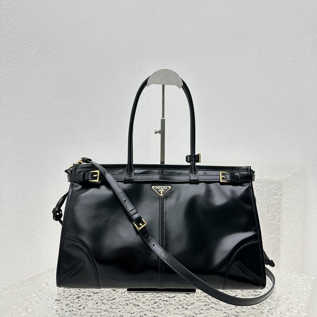 𝐏𝐫𝐚𝐝𝐚 Lus Solf