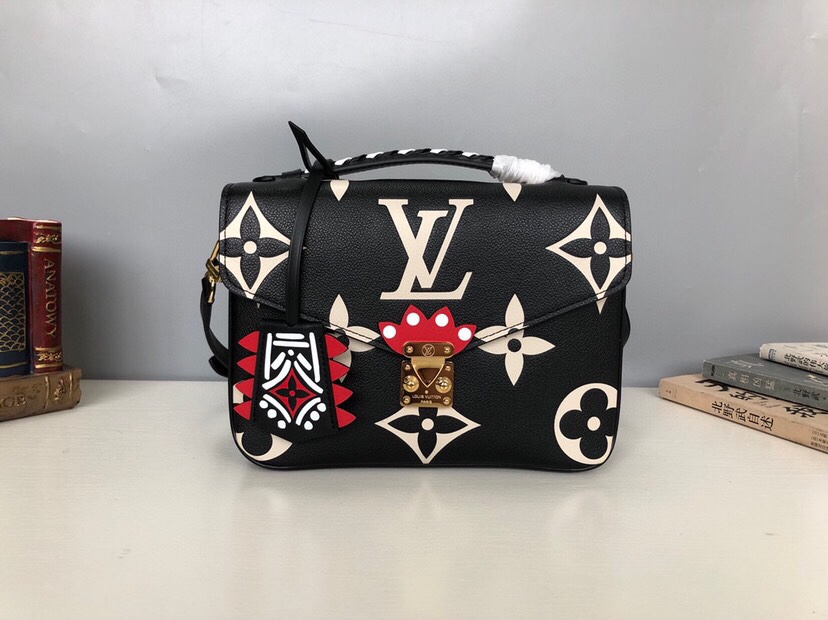 LV CRAFTY POCHETTE MÉTIS